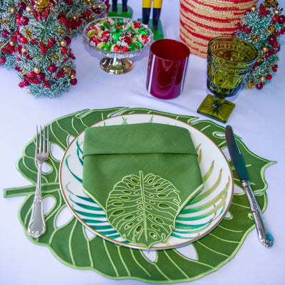 Hojas Placemats Green Combo: 4 Napkins + 4 Placemats