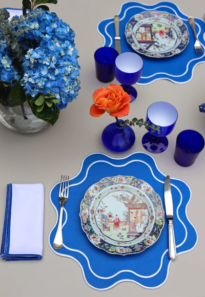 Isabella Royal Blue/White Bundle (4 Placemats + 4 Napkins)