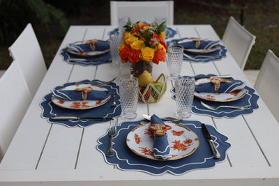 Vanessa Navy w/ White Trim Bundle: 4 Placemats + 4 Napkins