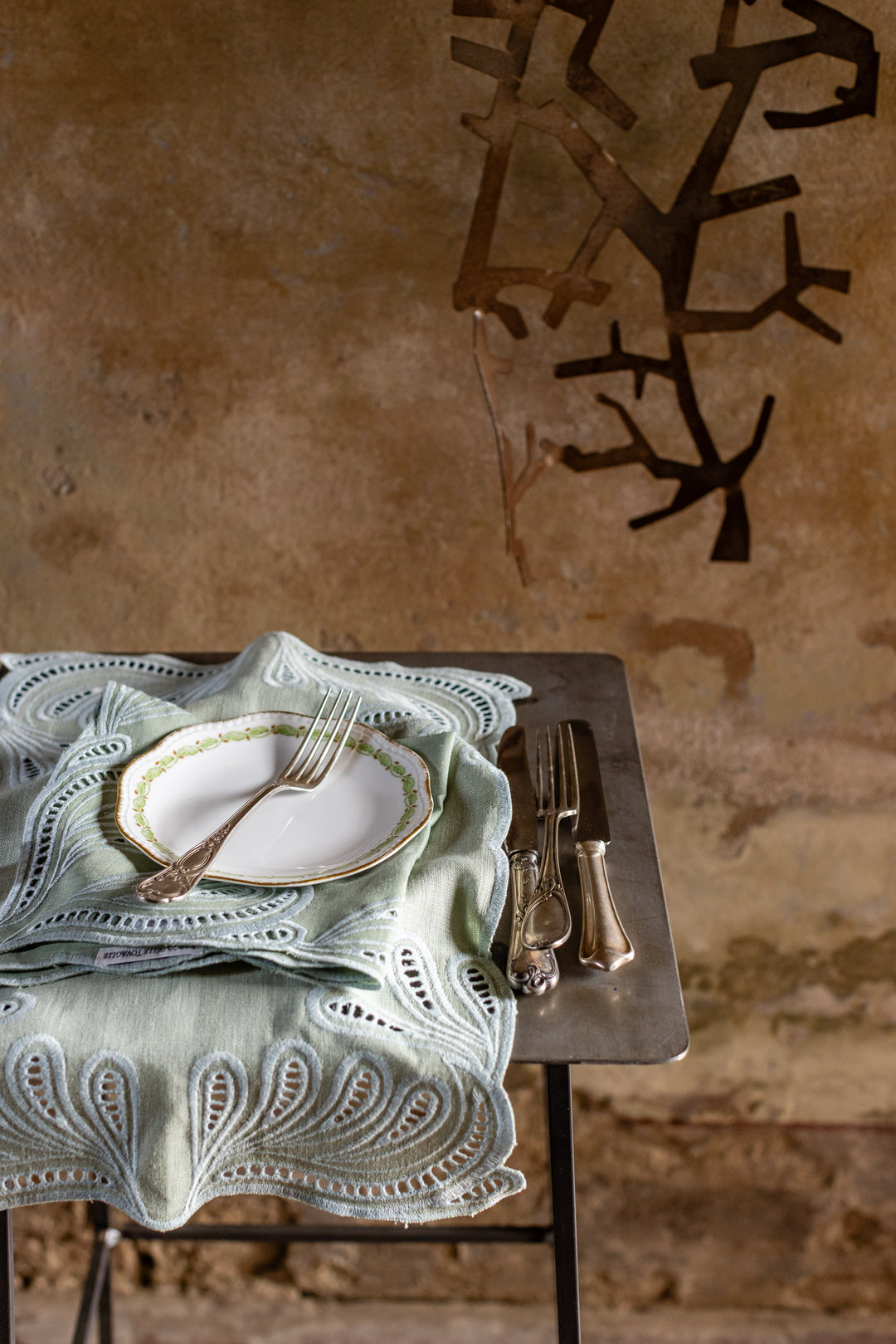 Analia Linen Placemats- Mint (Set of 4)