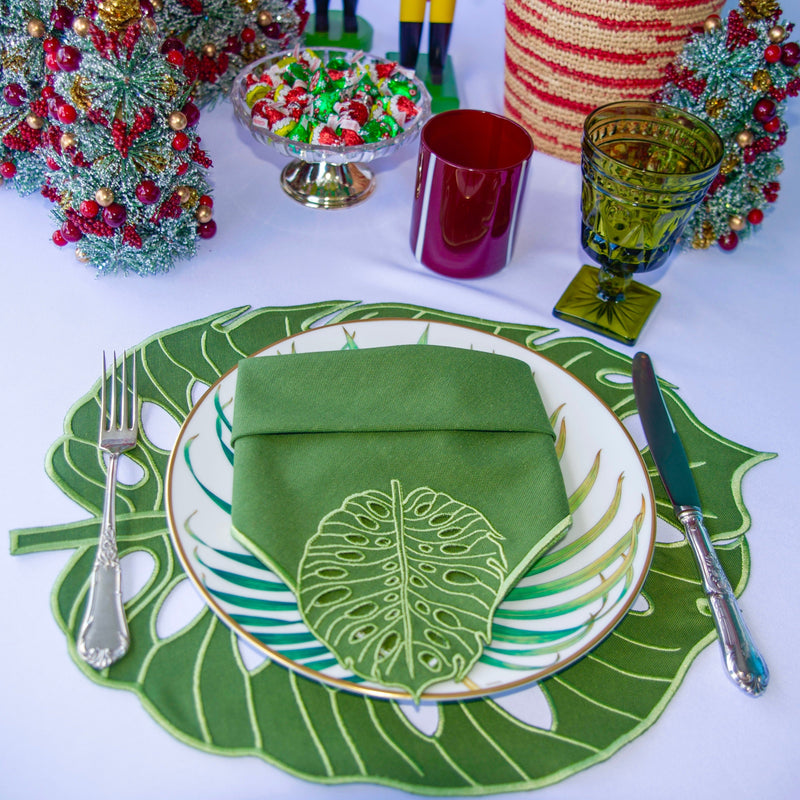 Hojas Green Combo- Placemats + Napkins + Coasters (Set of 4)