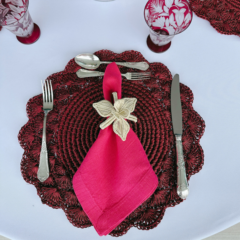 Sukhi Burgundy + Flower Napkin Ring Bundle: 4 Napkins Ring+ 4 Placemats