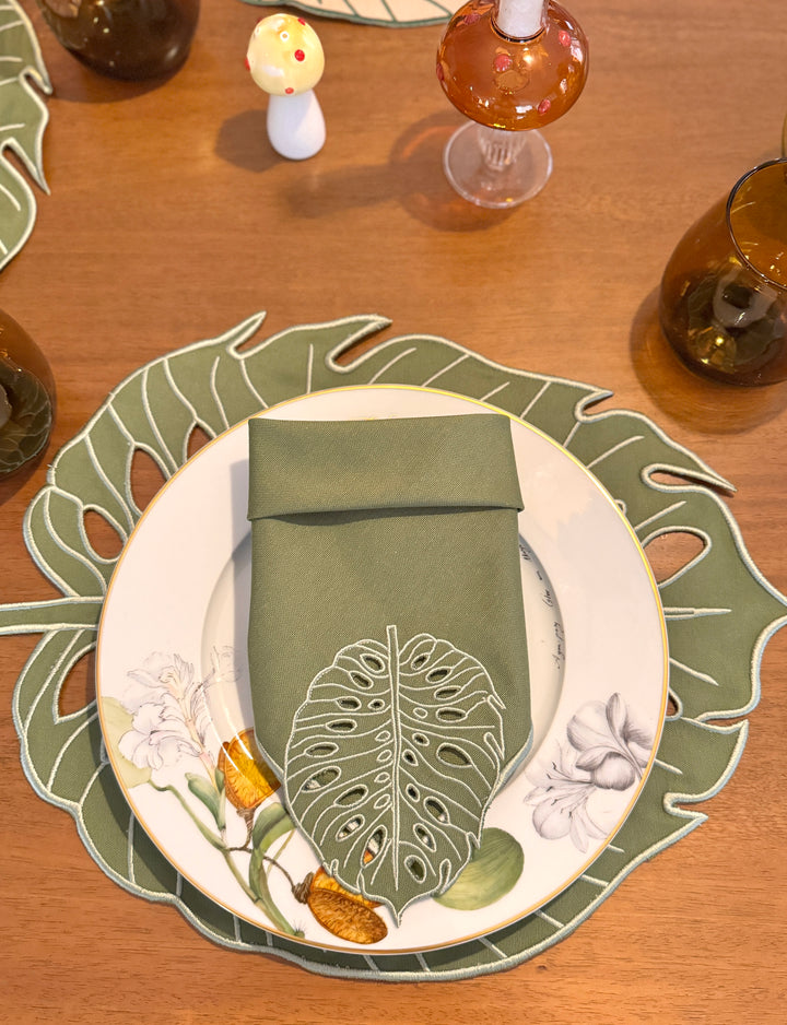 Hojas Green Bundle- Placemats + Napkins + Coasters (Set of 4)