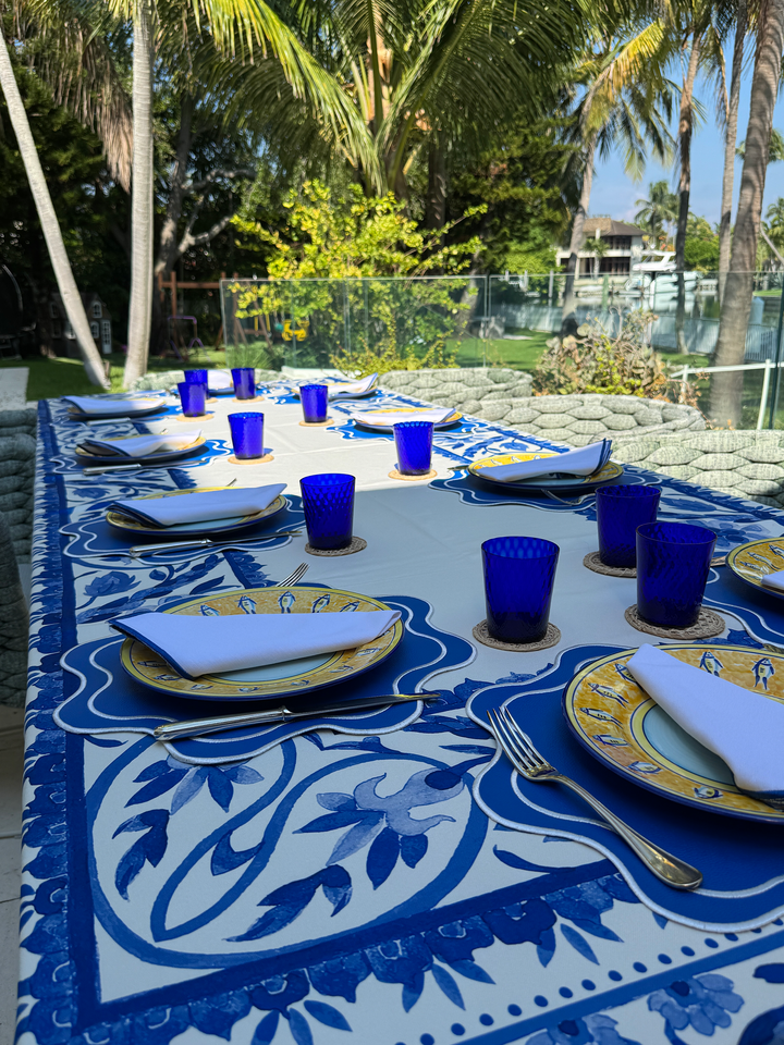 Isabella Royal Blue/White Bundle (4 Placemats + 4 Napkins)