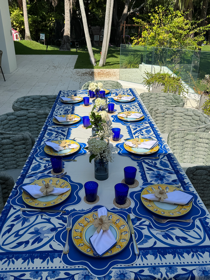 Isabella Royal Blue/White Bundle (4 Placemats + 4 Napkins)