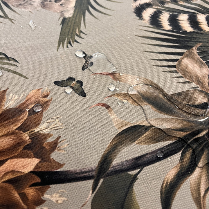 Flor de Kahlo Table Runner