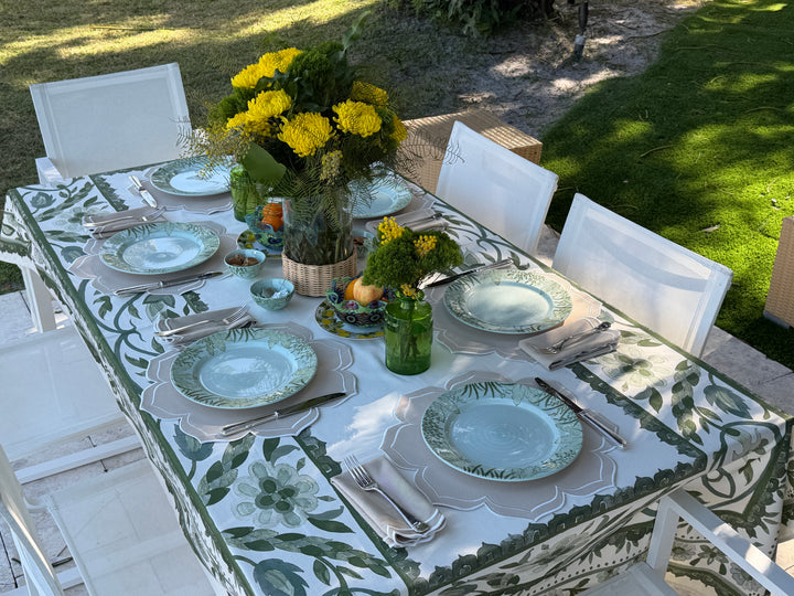 Dalia Beige Spillproof Bundle (4 Placemats + 4 Napkins)