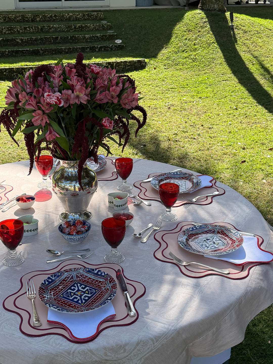 Isabella Spillproof Placemats Blush w/ Burgundy Trim (Set of 4)