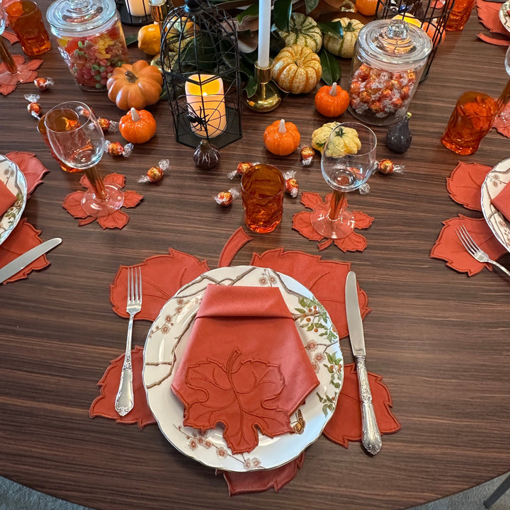 Maple Leaf Rust Napkins (Set of 4)