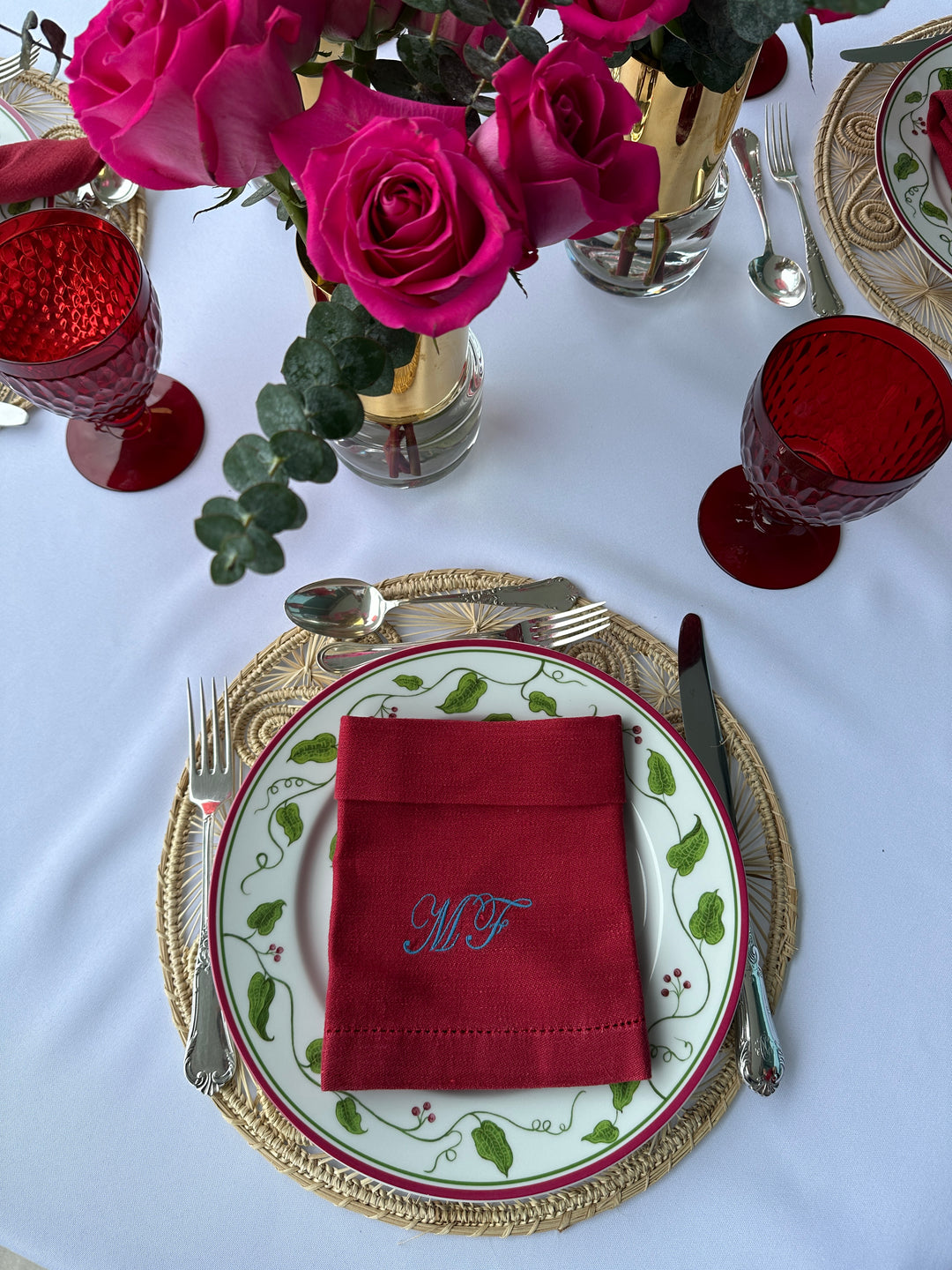 Caracol + Orchid Bundle: 4 Napkins Ring + 4 Placemats