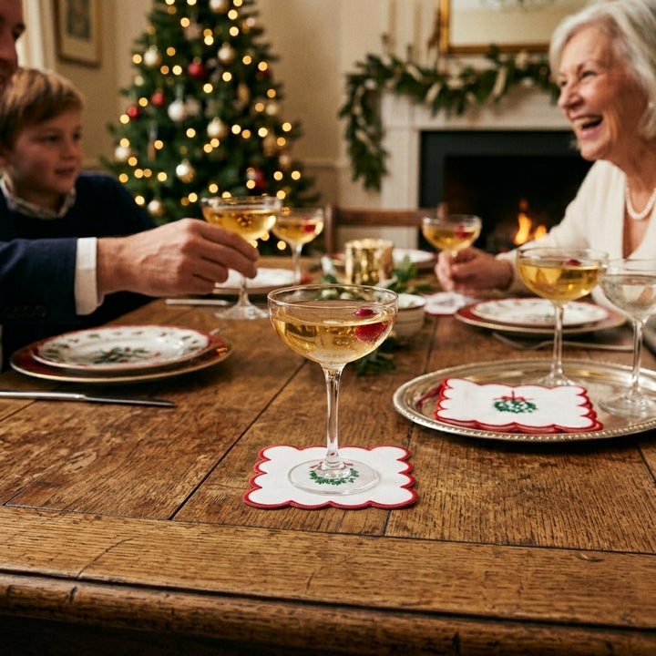Holiday Mistletoe & Bows Cocktail Napkins (Set of 6)