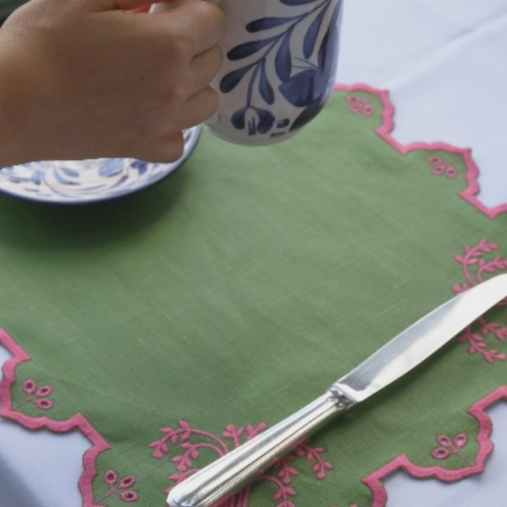 Fernanda Spillproof Linen Placemats- Yellow w/ Blue Trim (Set of 4)
