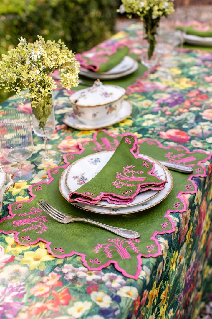 Valentina Spillproof Linen Placemats- Green w/ Fucsia Trim (Set of 4)
